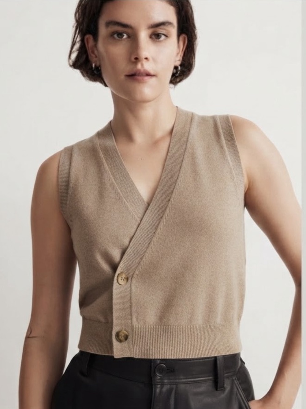 Madewell Asymmetric-Button Sweater Vest Khaki Size M Preppy